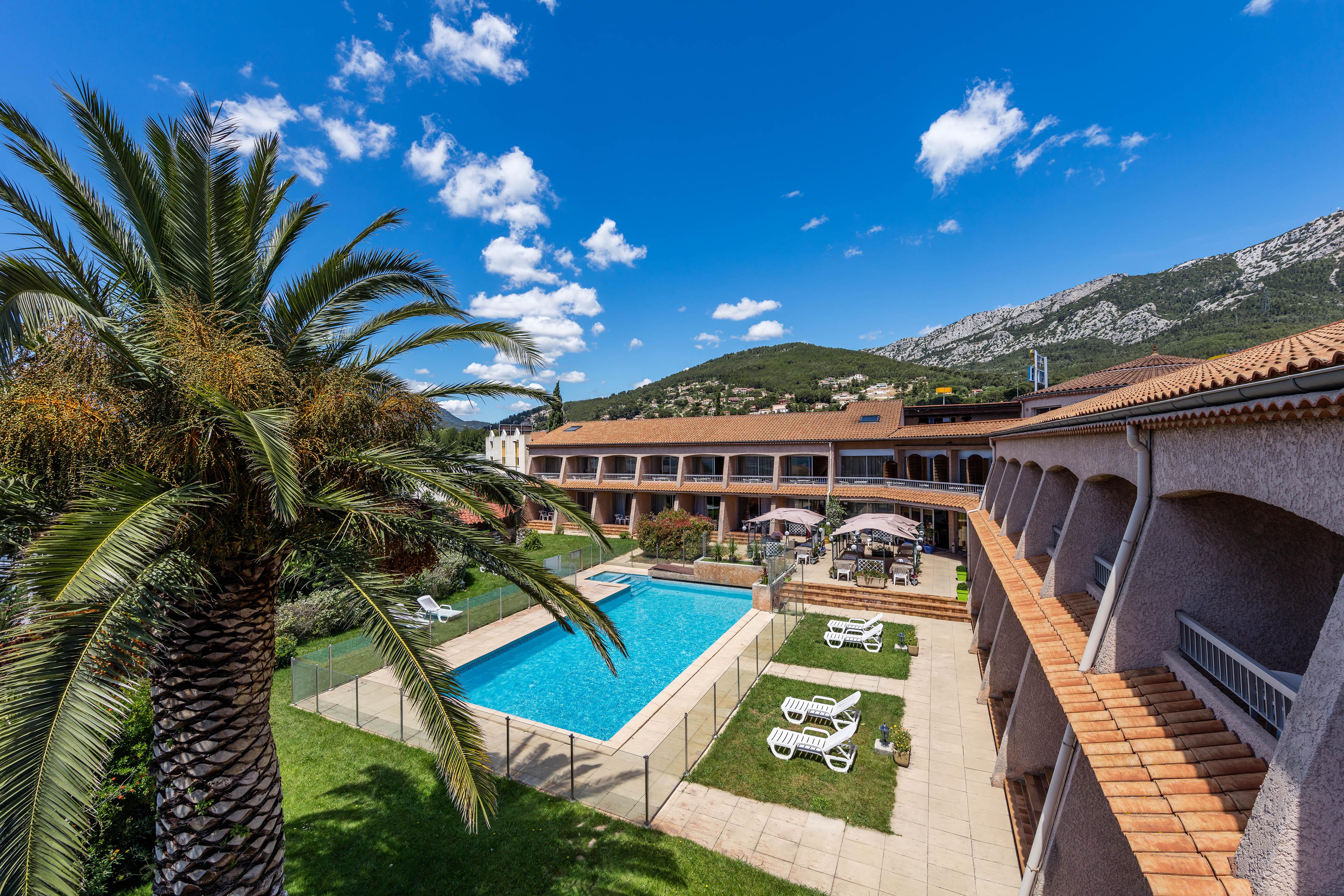 Noemys Toulon La Valette - Hotel Restaurant Avec Piscine Buitenkant foto