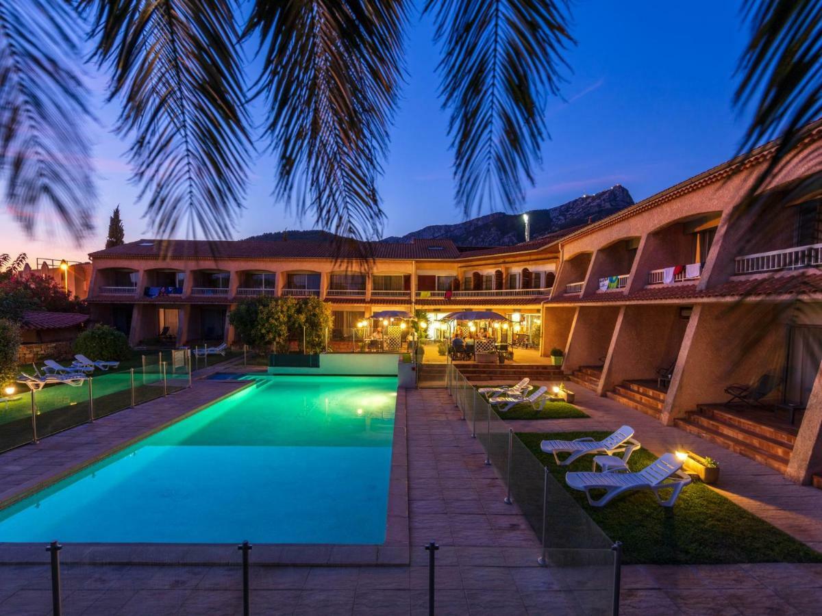 Noemys Toulon La Valette - Hotel Restaurant Avec Piscine Buitenkant foto